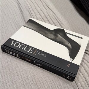 Vogue Essentials Red Fashion Book